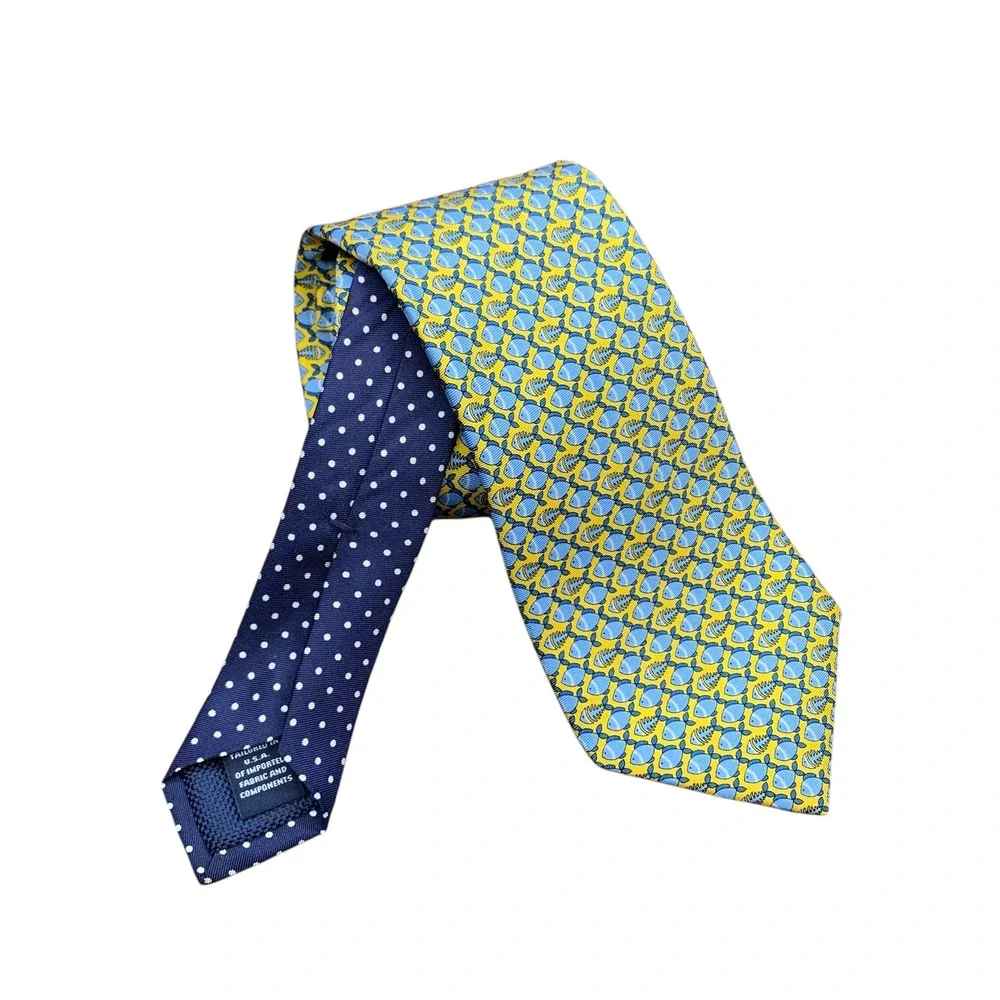 Roundtree & Yorke Trademark yellow and blue 100% silk fish and fishbone‎ tie